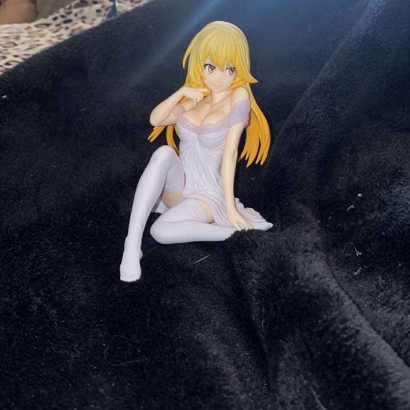 anime figure - Picture 3 of 3